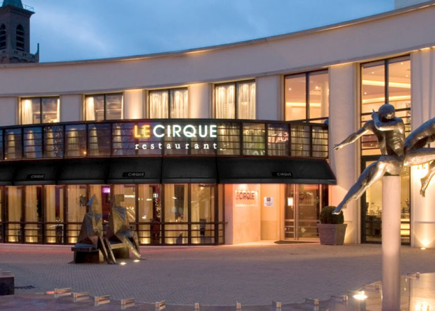 carrousel-home-circustheather-01_848_606_s_c1_c_c